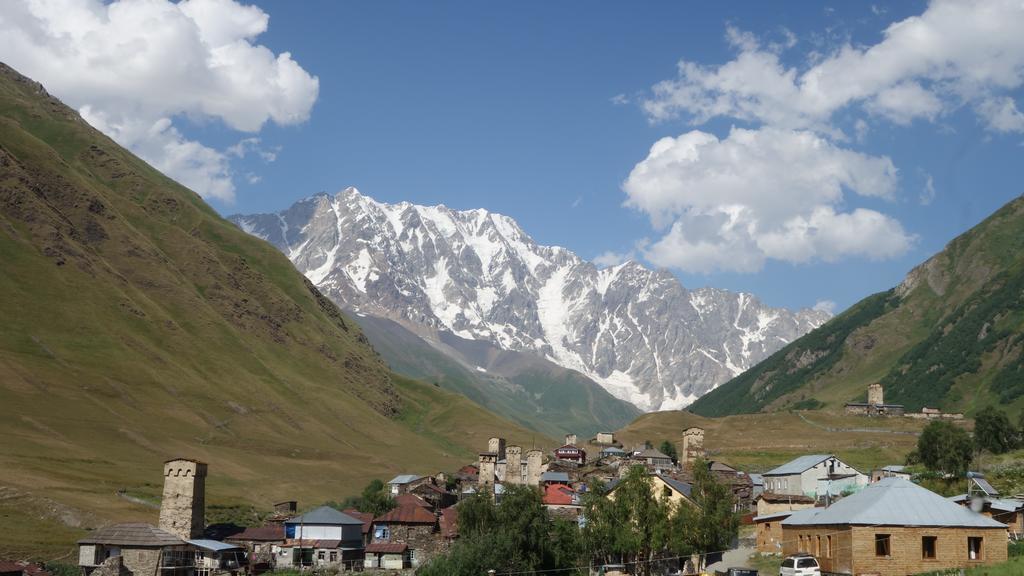 Caucasus Guesthouse Ushguli Eksteriør bilde